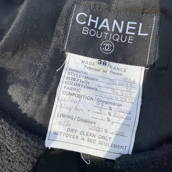 Chanel Wool Boucle Jacket - Picture 2 of 3